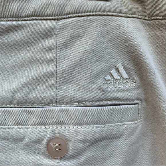 Adidas Clima stretch golf skorts, Size 8. Color: cream, 2 pockets, back zipper - Picture 2 of 5